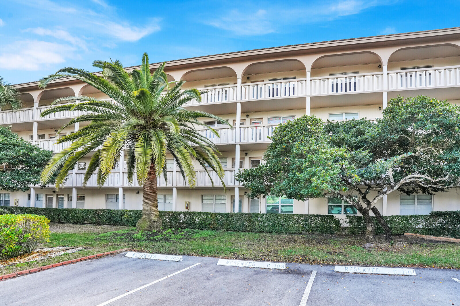 2102 Lucaya Bend F2, Coconut Creek, FL 33066, Coconut Creek
