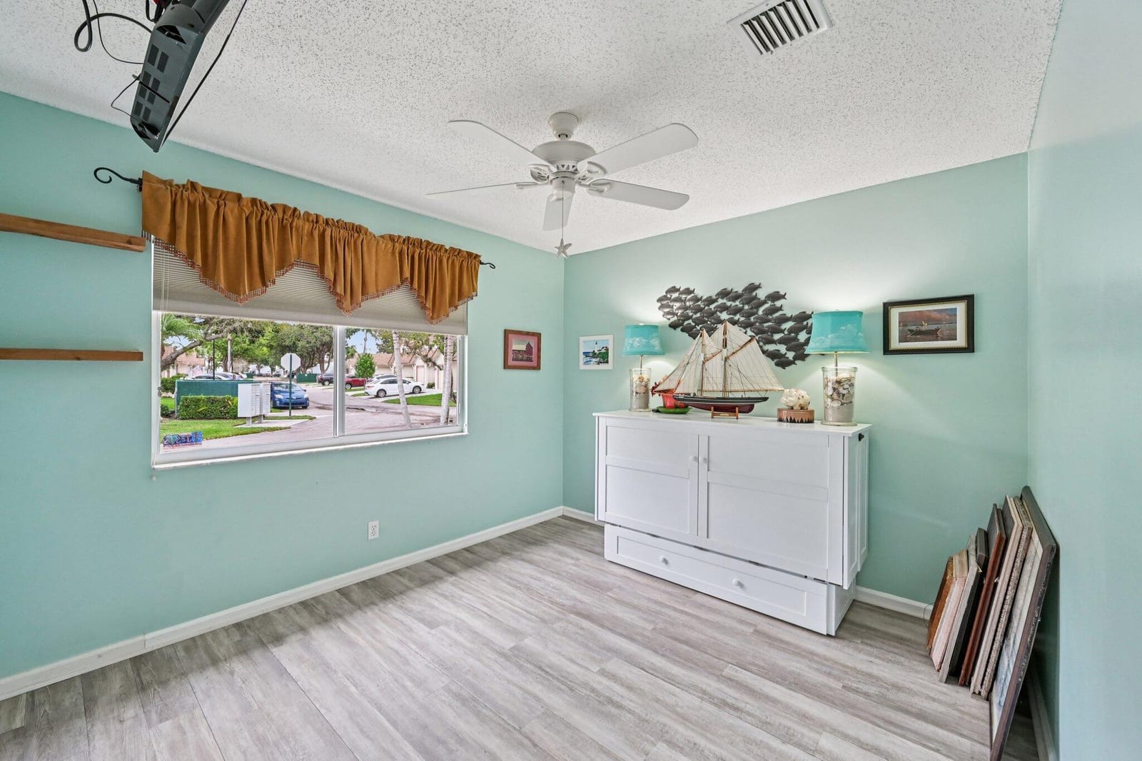 156 Sandy Lane, Royal Palm Beach, FL 33411 photo 17
