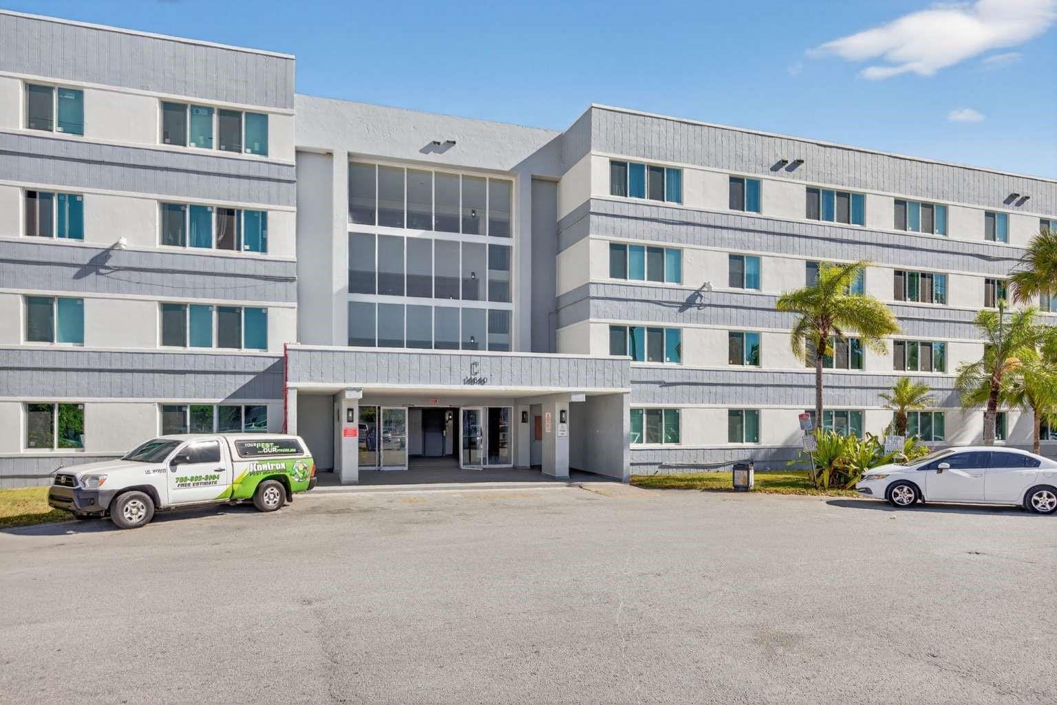 14840 Naranja Lakes Boulevard C4L, Homestead, FL 33032