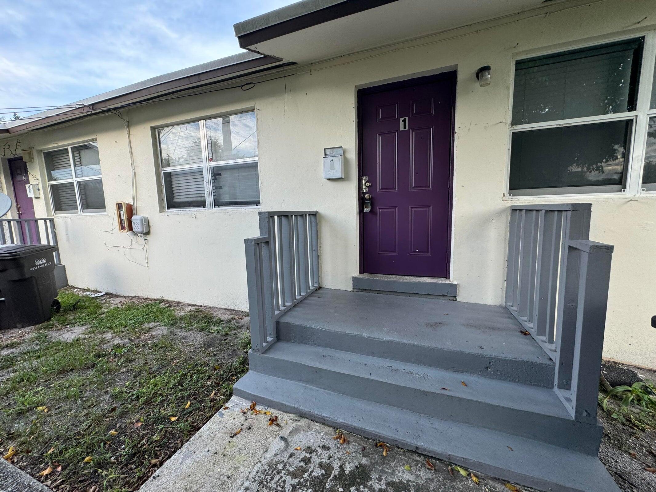 907 8th Street 1, West Palm Beach, FL 33401, West Palm Beach