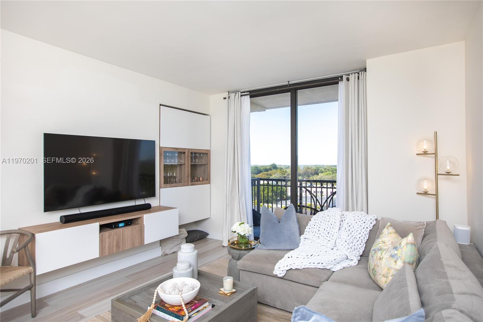 301 Altara Avenue 719 — photo 5