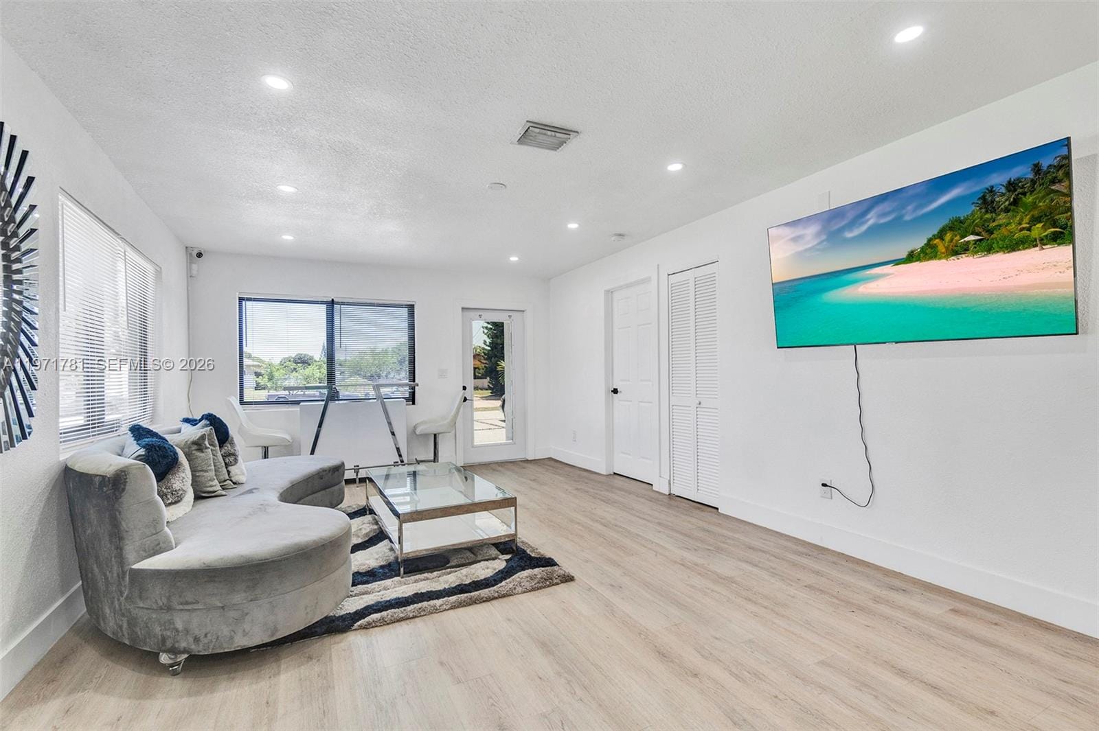 4029 SW 22nd Street — photo 5