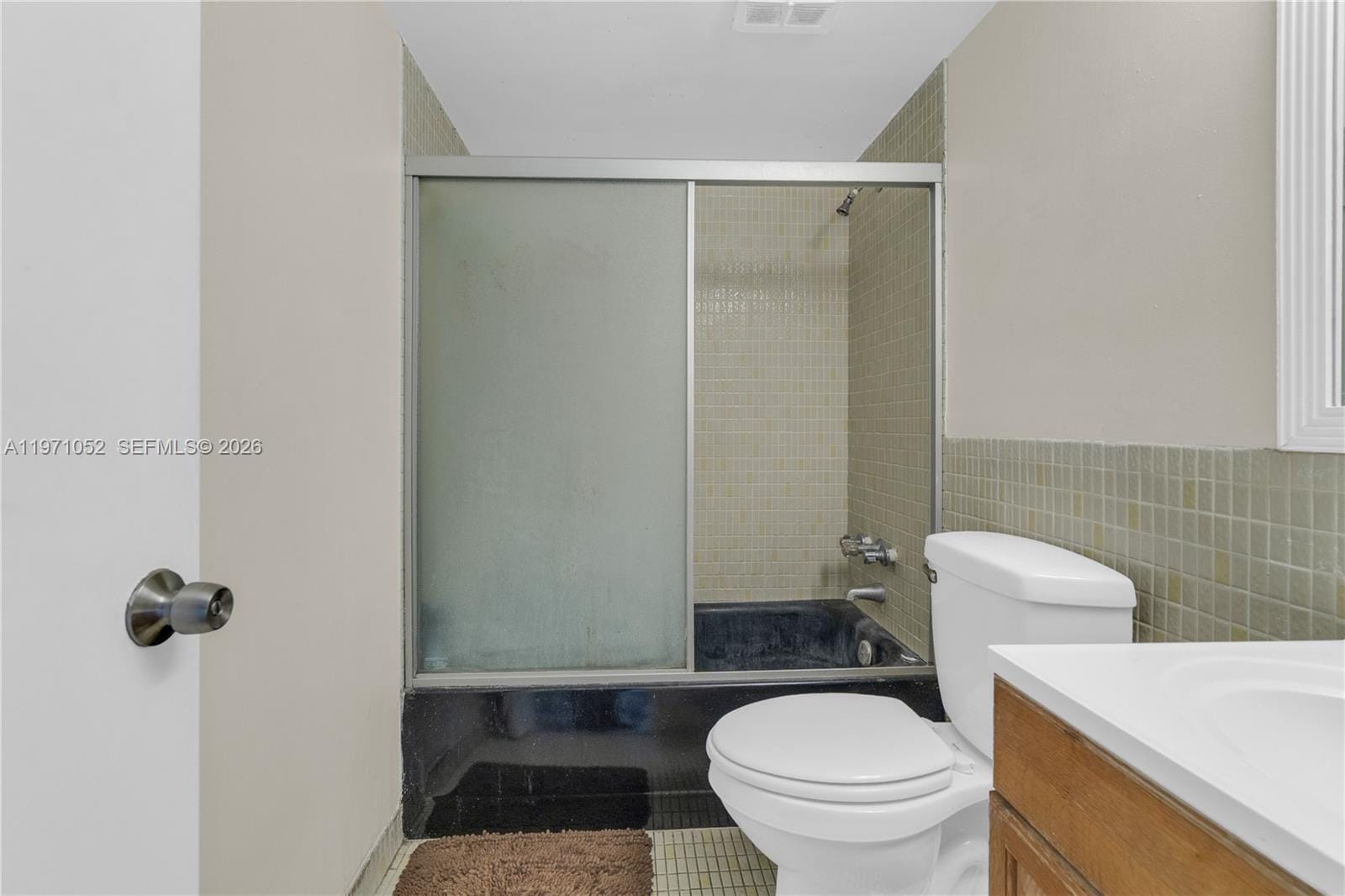 1302 NE 191st Street A221, Miami, FL 33179 photo 20