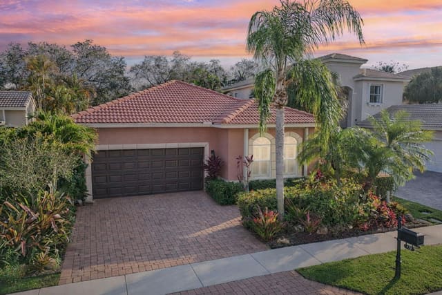 173 Via Condado Way, Palm Beach Gardens, FL 33418