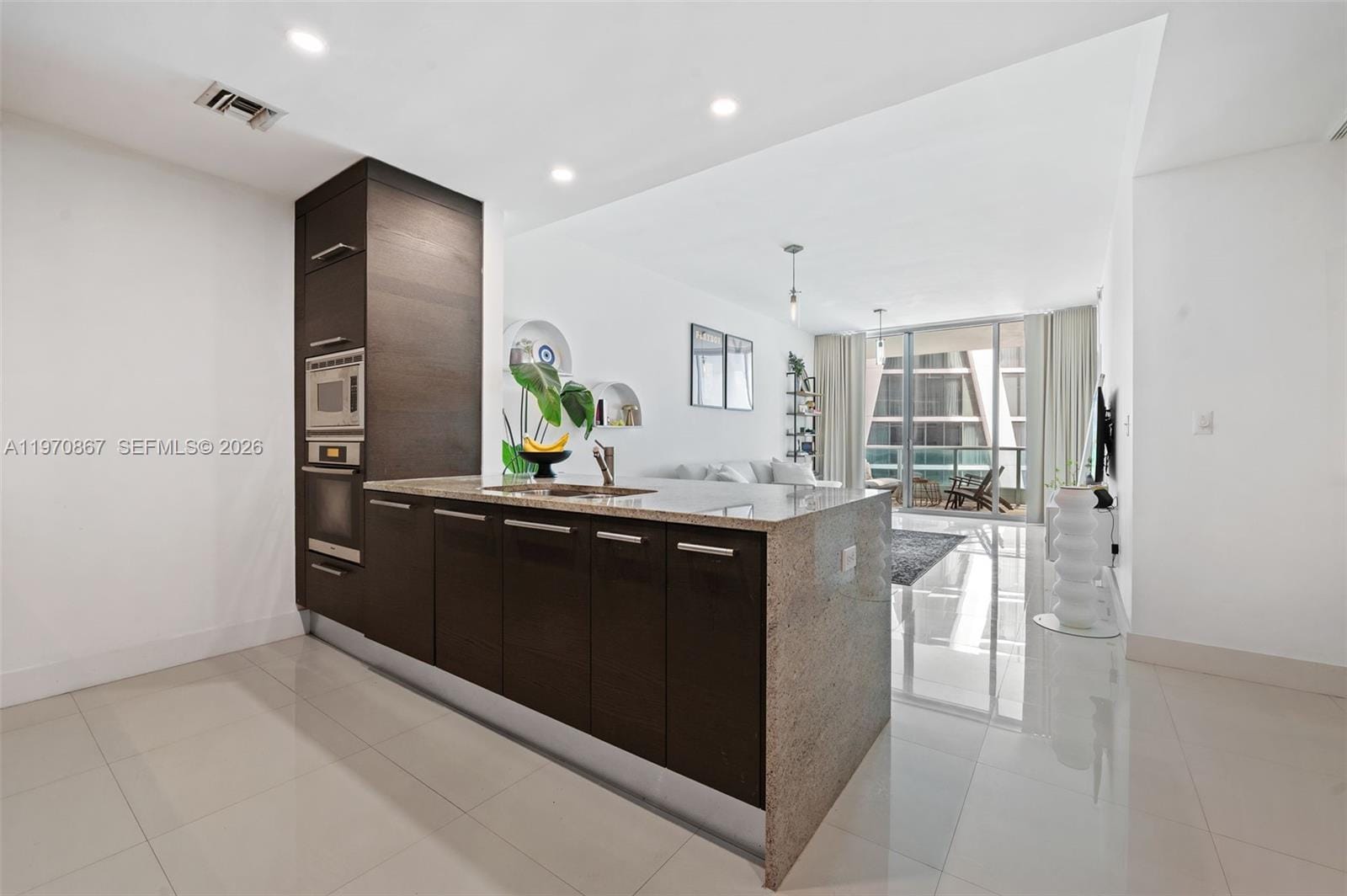 900 Biscayne Boulevard 3110, Miami, FL 33132 photo 4