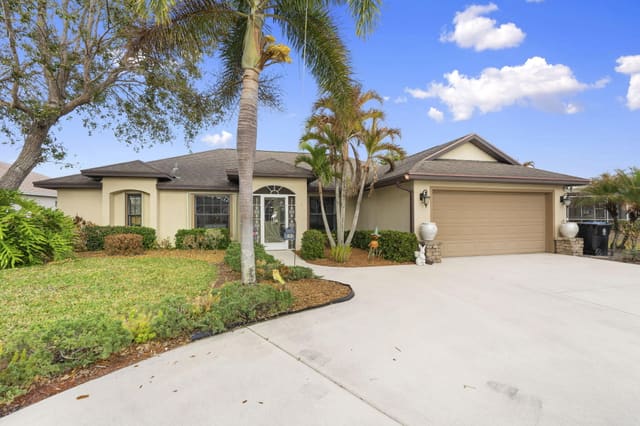 321 SW Panther Trace Trace SW, sold in Panther Trace, Port St. Lucie, FL