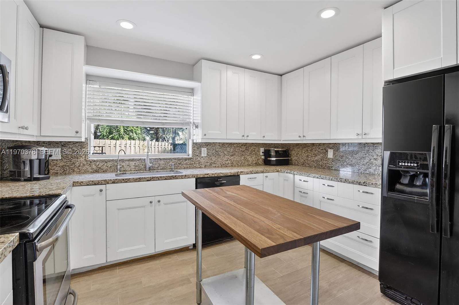 4700 Grapevine Way, Davie, FL 33331 photo 21