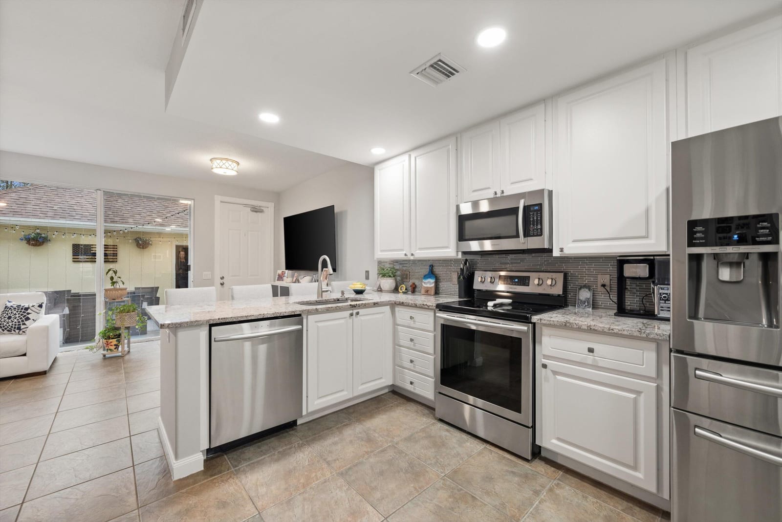 152 Poinciana Drive, Jupiter, FL 33458 photo 17