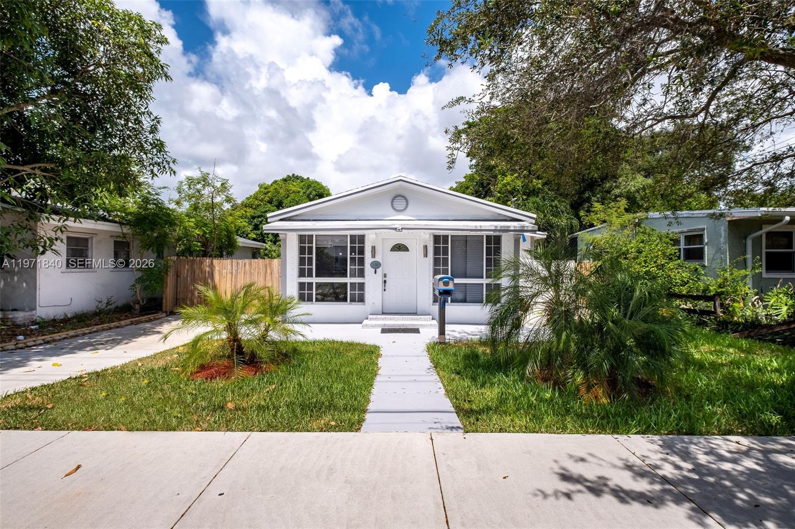 132 SW 2nd Avenue, Hallandale Beach, FL 33009, Hallandale Beach
