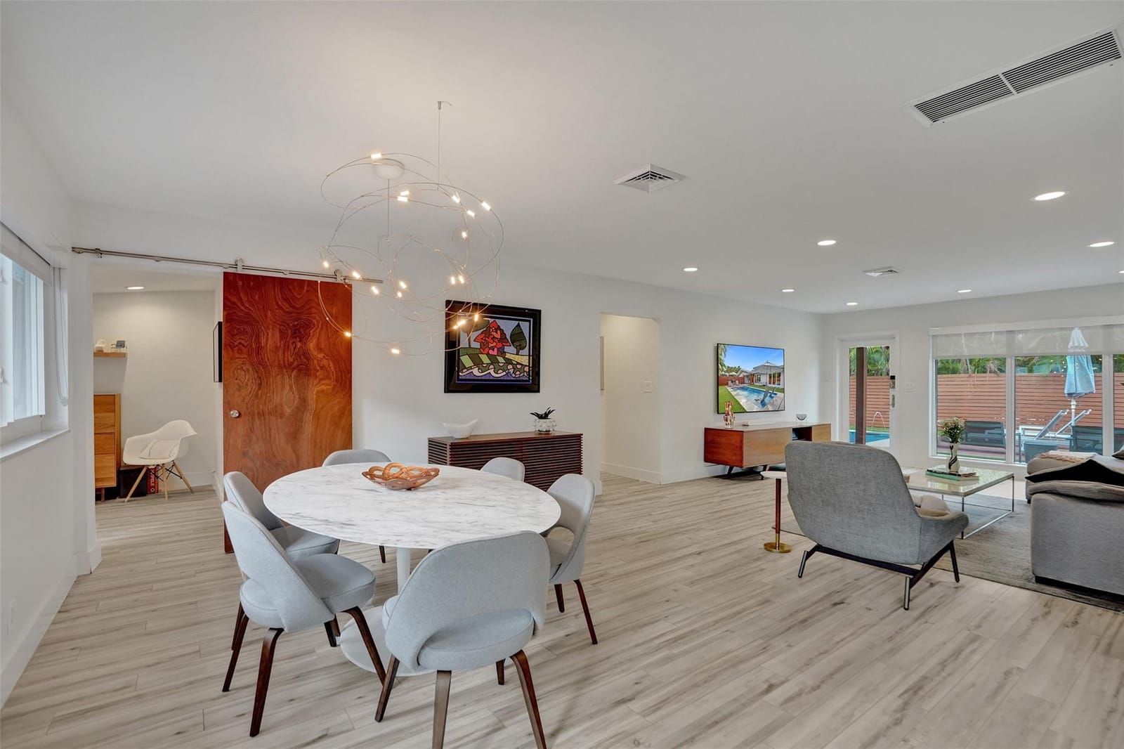 2111 N Ocean Boulevard — photo 11