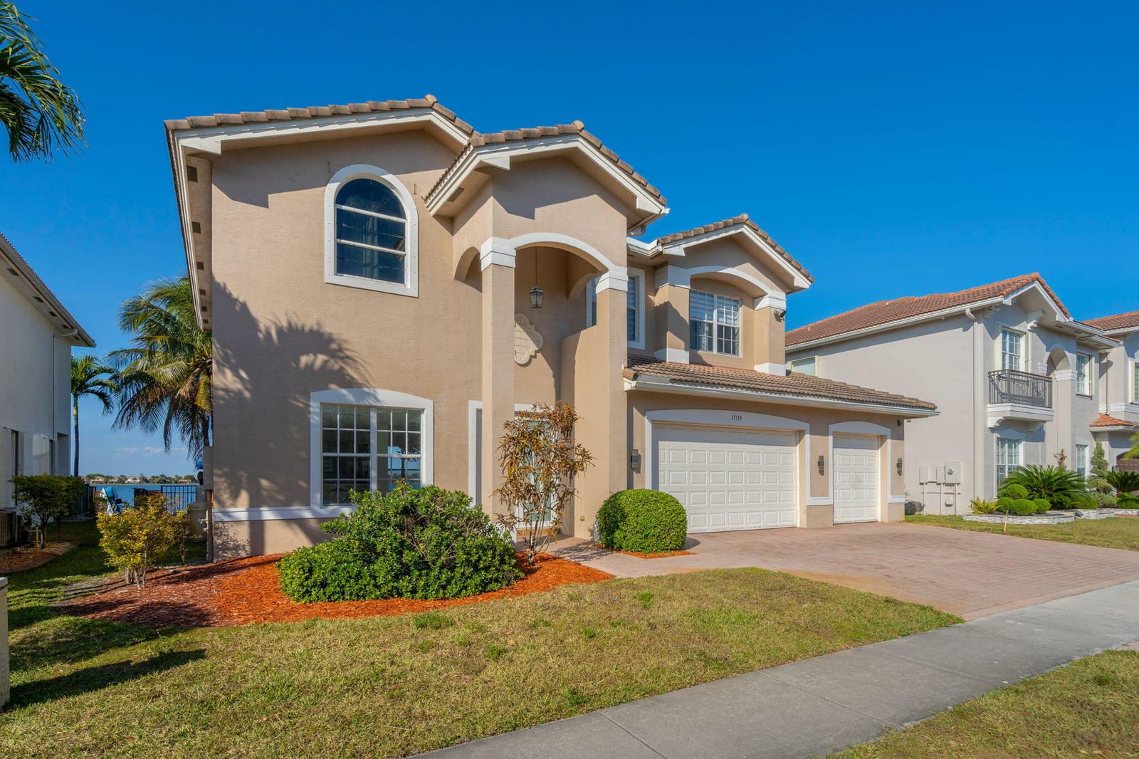 17739 SW 54th Street — photo 3