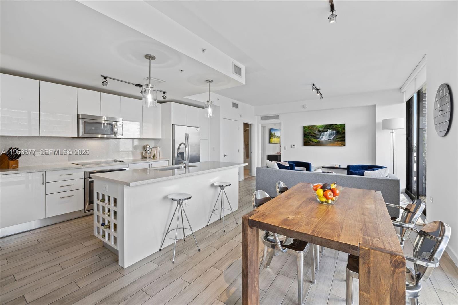 999 SW 1st Avenue 2303 — photo 3