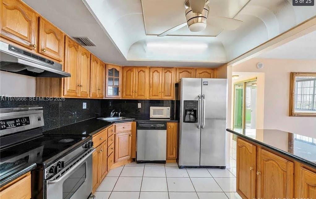 2150 Sans Souci Boulevard B811, North Miami, FL 33181 photo 7