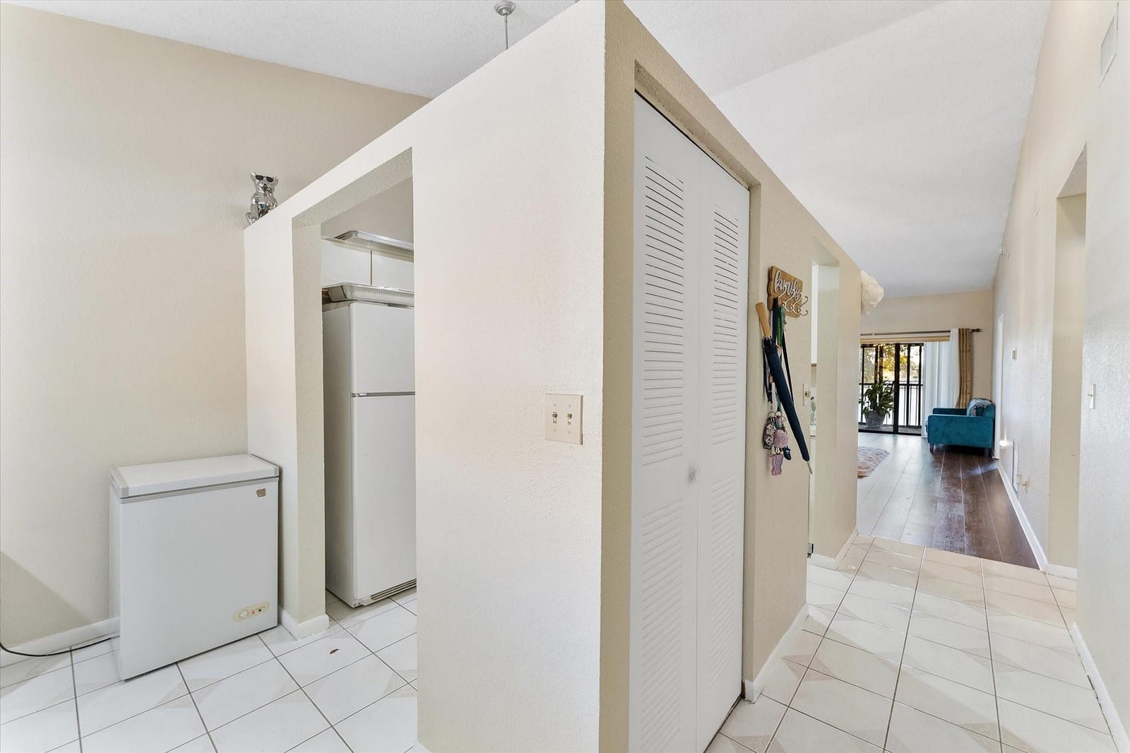 3100 NW 46th Street 203, Oakland Park, FL 33309 photo 4
