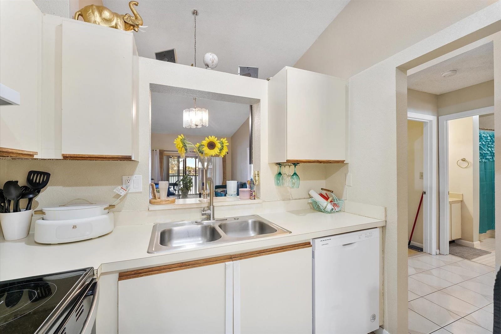 3100 NW 46th Street 203, Oakland Park, FL 33309 photo 9