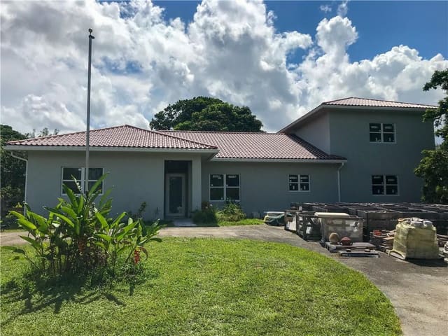 5255 Thoroughbred Lane, Southwest Ranches, FL 33330