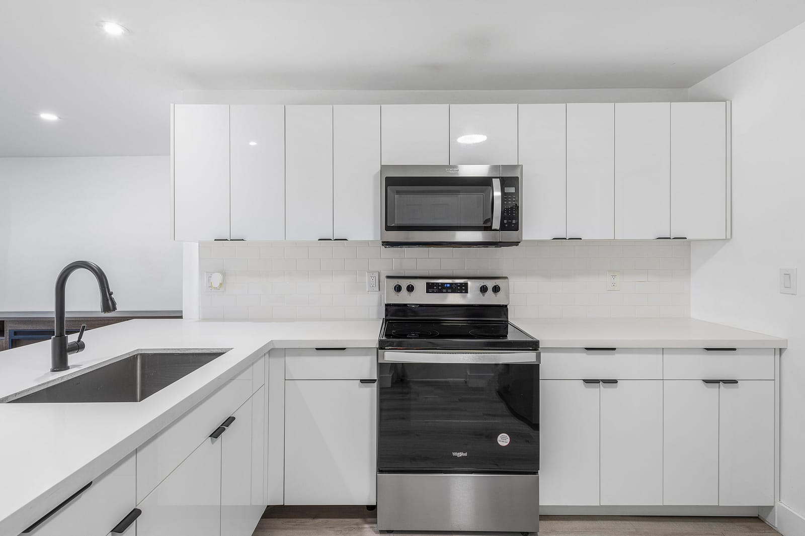 950 NE 23rd Place, Pompano Beach, FL 33064 photo 9