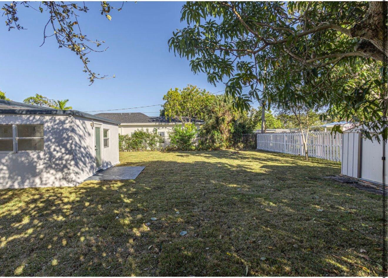 430 E Ilex Drive, Lake Park, FL 33403 photo 22