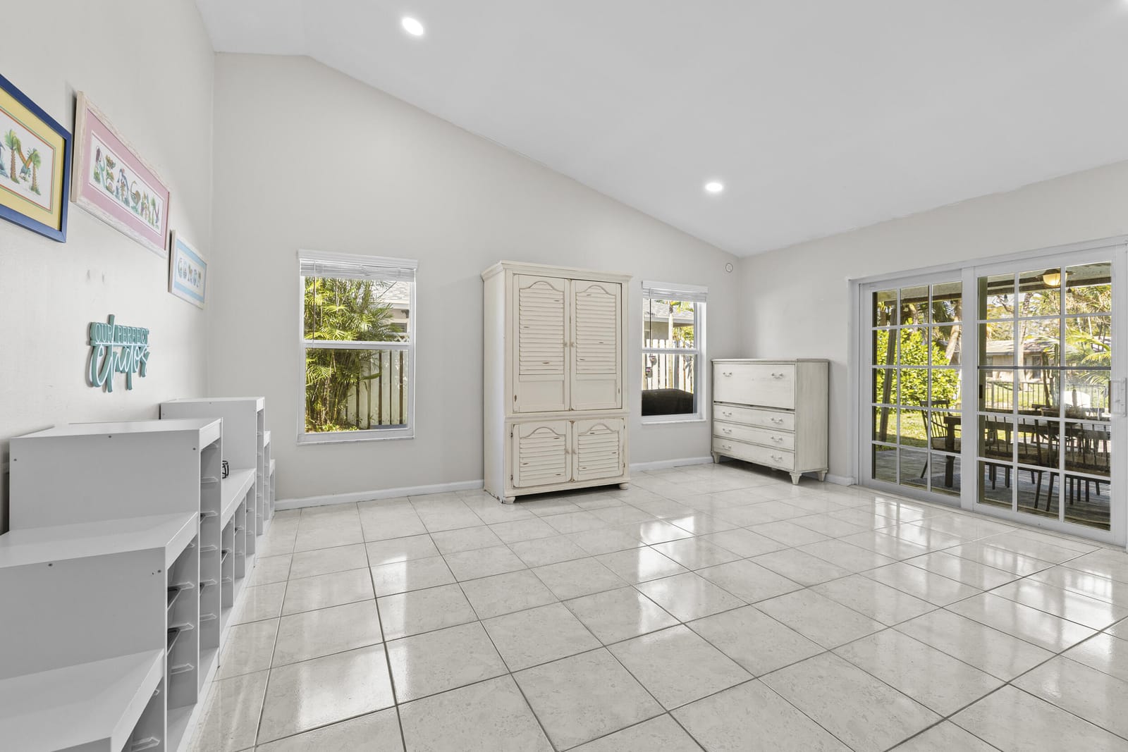 6861 SW 17th Street — photo 4