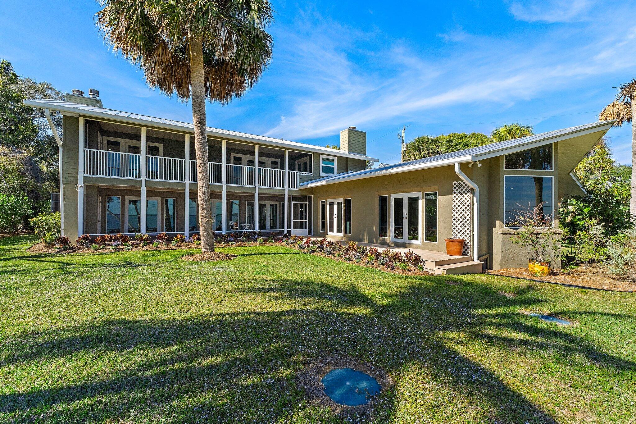 2315 S Indian River Drive — photo 8