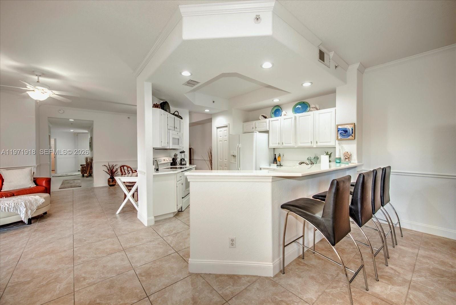 8385 Whisper Trace Lane 104, Naples, FL 34114 photo 9