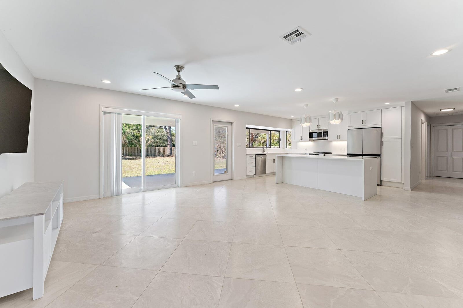 5883 Set N Sun Place, Jupiter, FL 33458 photo 13