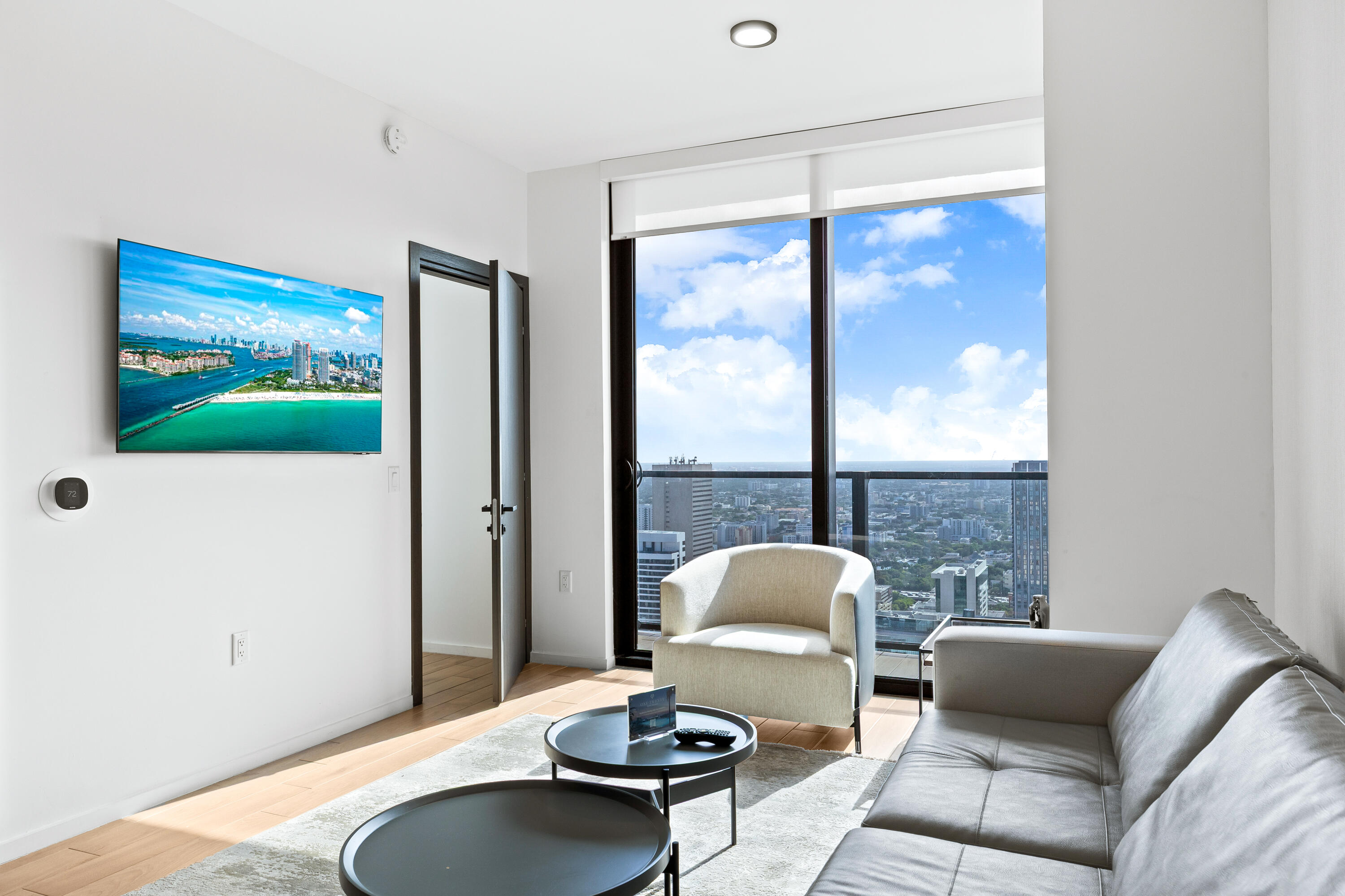 398 NE 5th Street 4618, Miami, FL 33132 photo 13