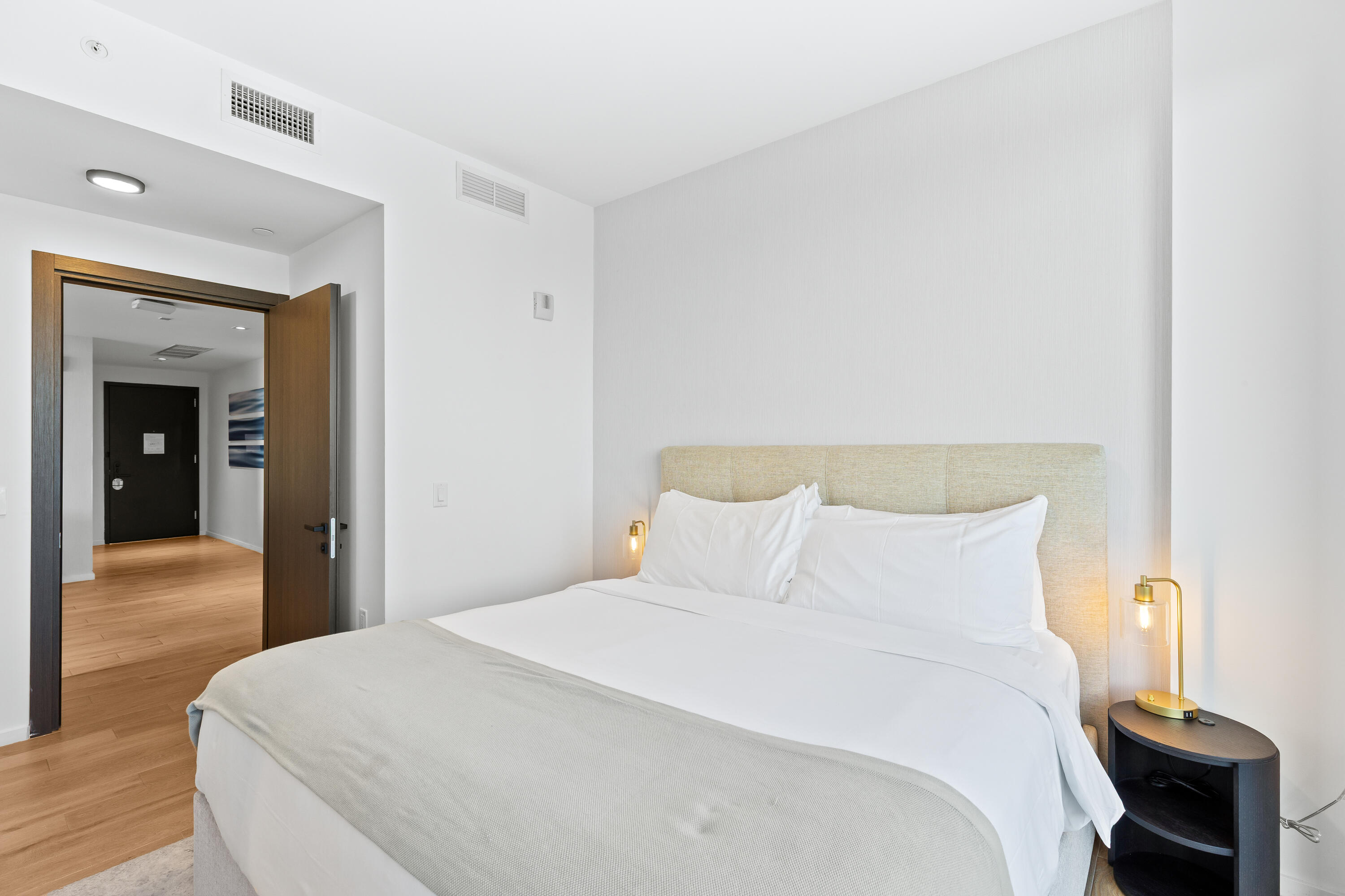 398 NE 5th Street 4618, Miami, FL 33132 photo 25