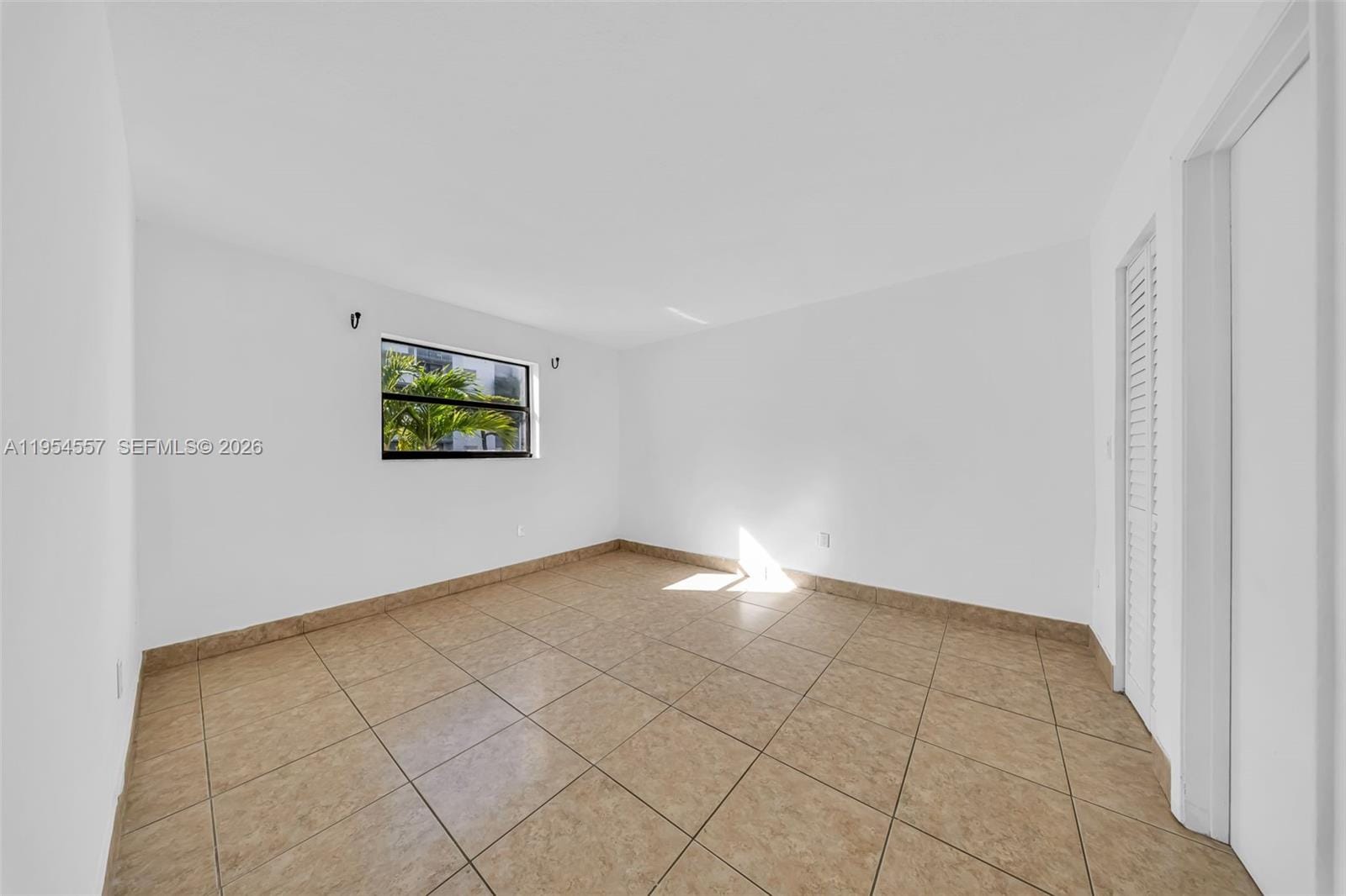 8145 NW 7th Street 111, Miami, FL 33126 photo 16