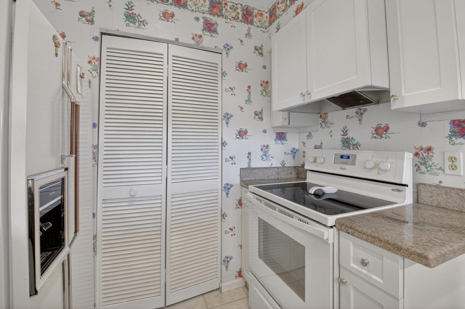19197 Sabal Lake Drive, Boca Raton, FL 33434 photo 13