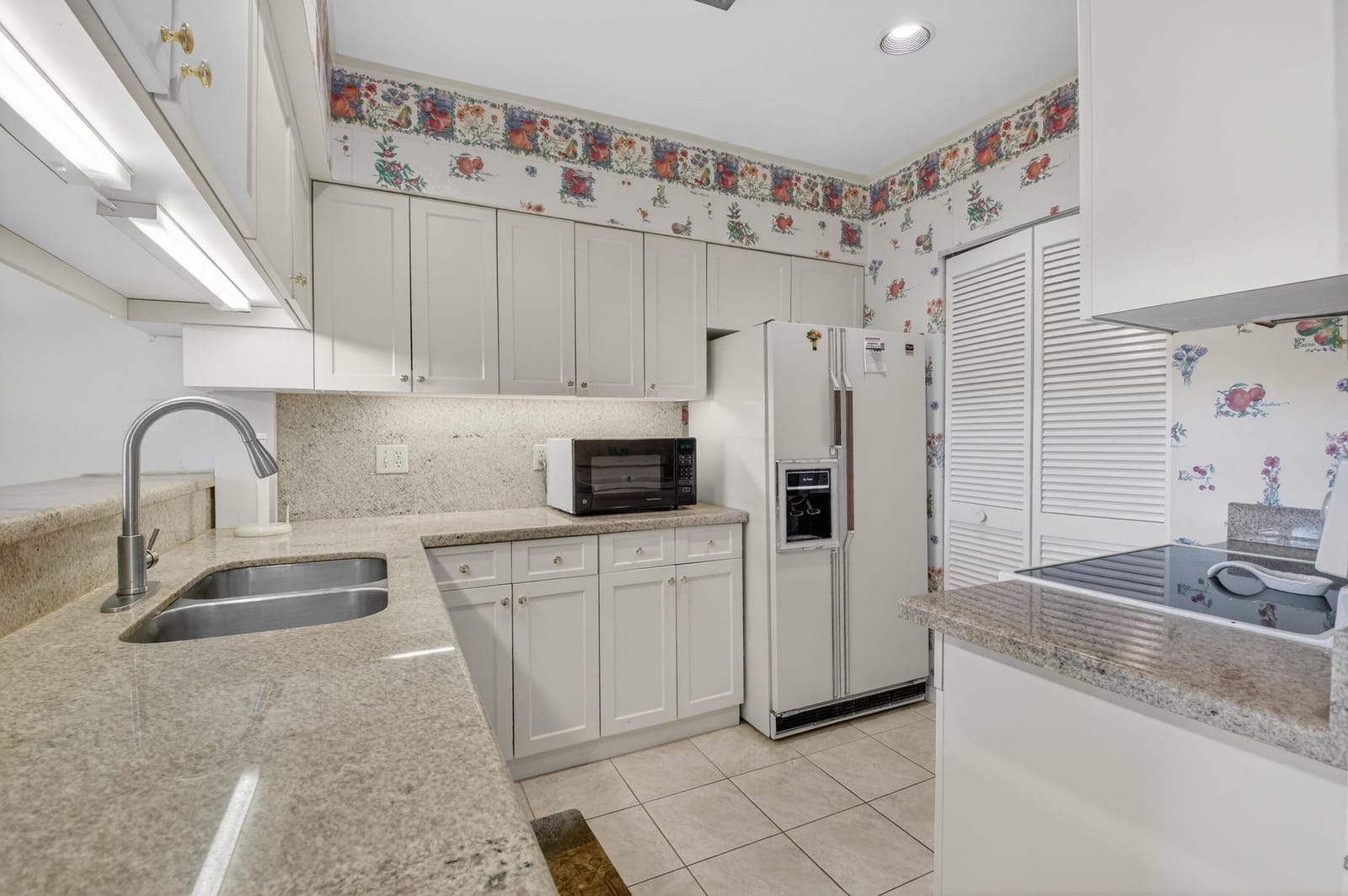 19197 Sabal Lake Drive — photo 10