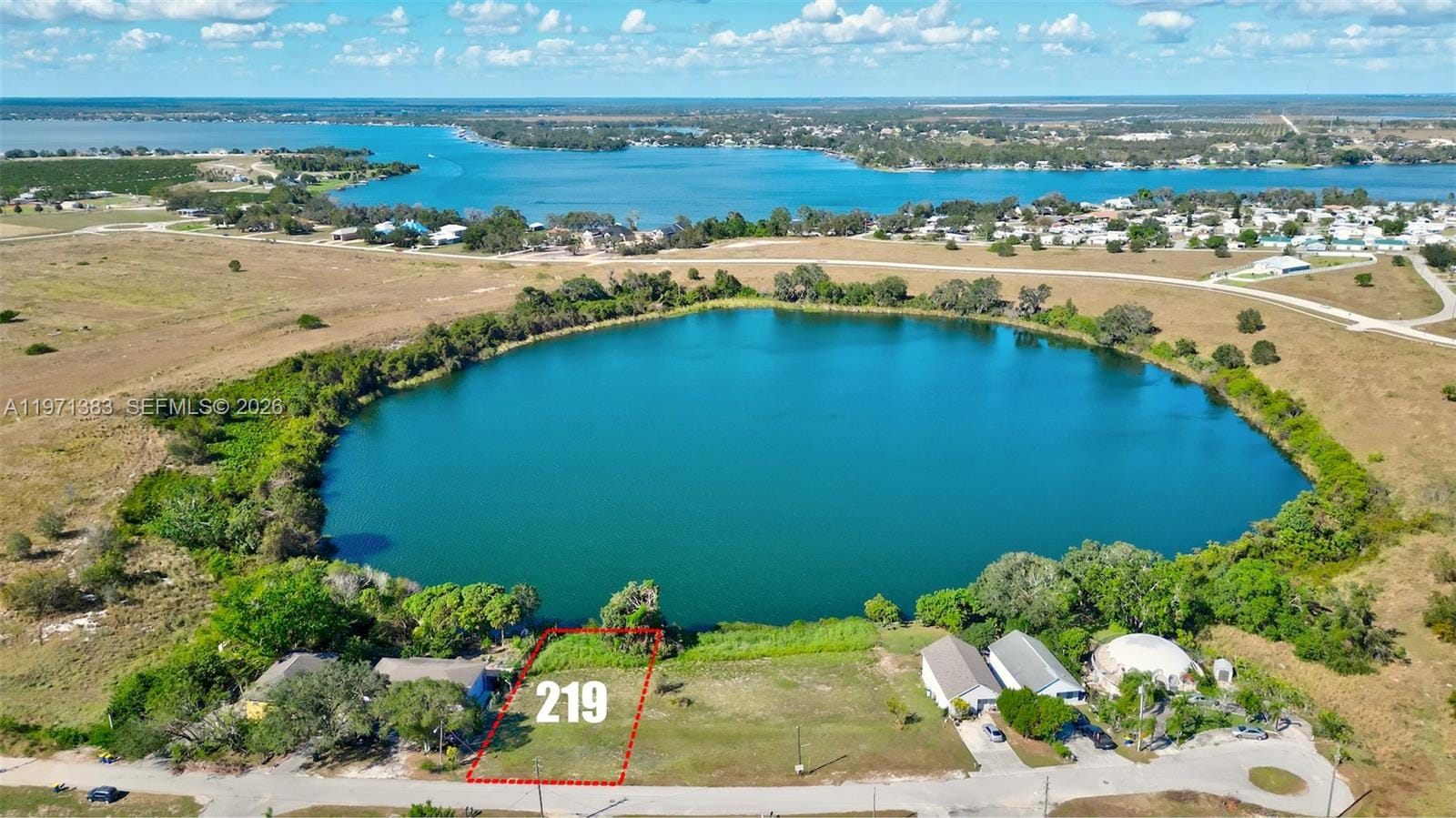 219 Rachard Boulevard, Lake Placid, FL 33852 photo 2