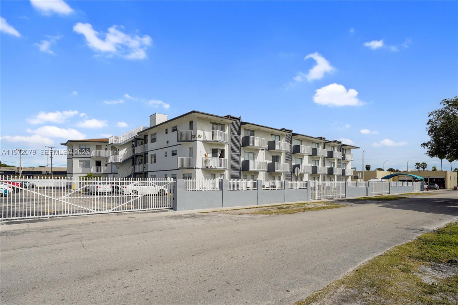 1051 NE 163rd Street 2, North Miami Beach, FL 33162, North Miami Beach