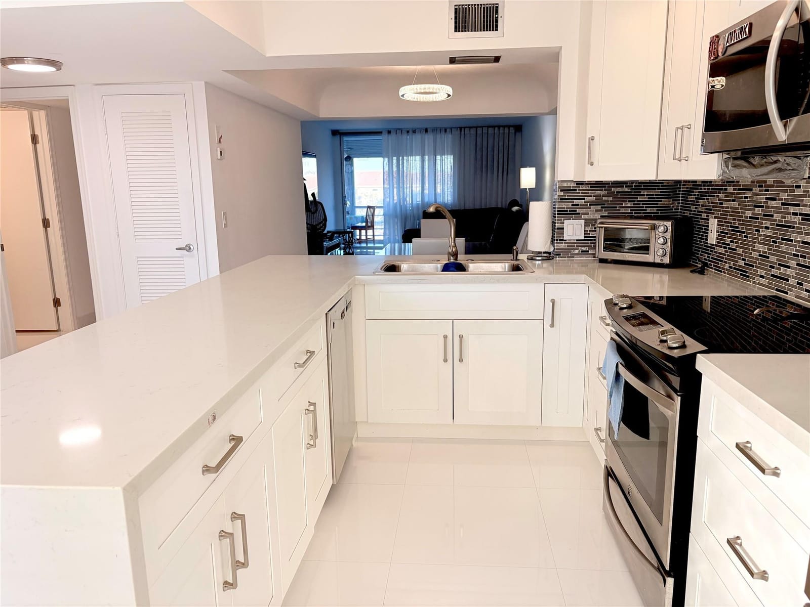23099 Barwood Lane 308 — photo 3
