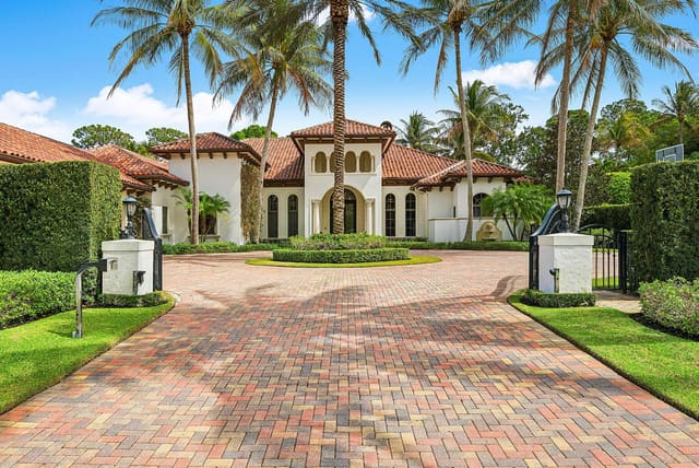1920 Flagler Estates Drive, West Palm Beach, FL 33411