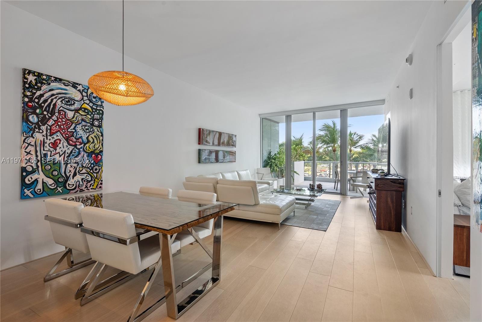801 S Pointe Drive 204, Miami Beach, FL 33139 photo 2