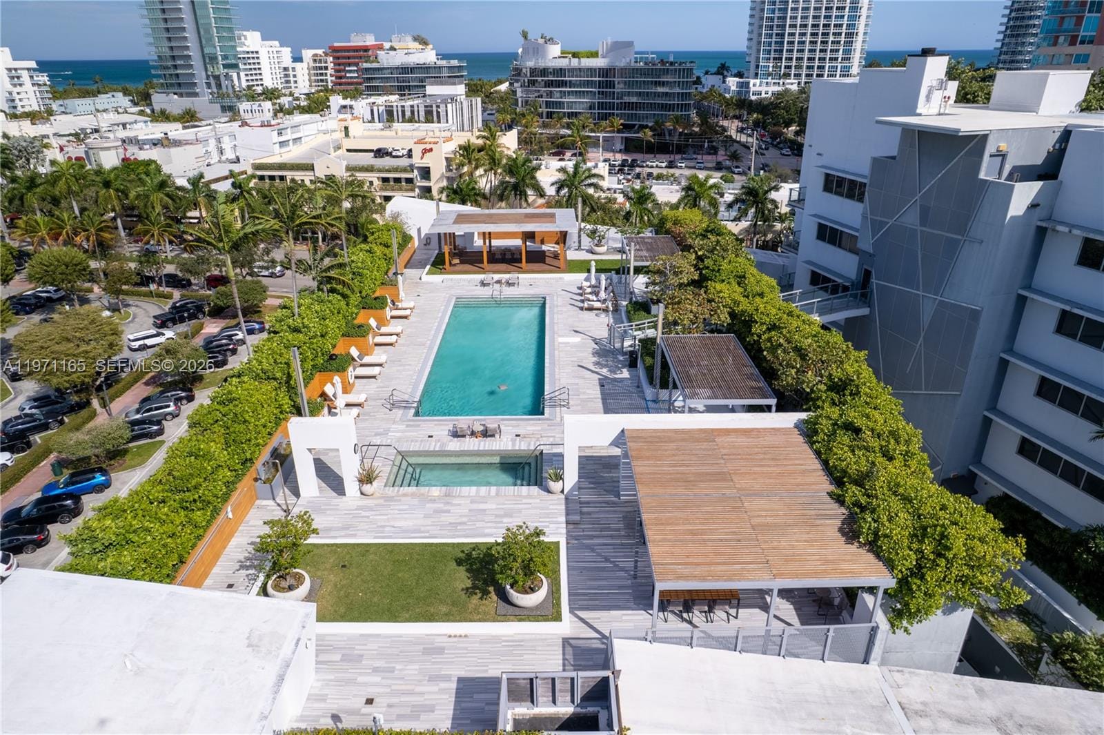 801 S Pointe Drive 204, Miami Beach, FL 33139 photo 22