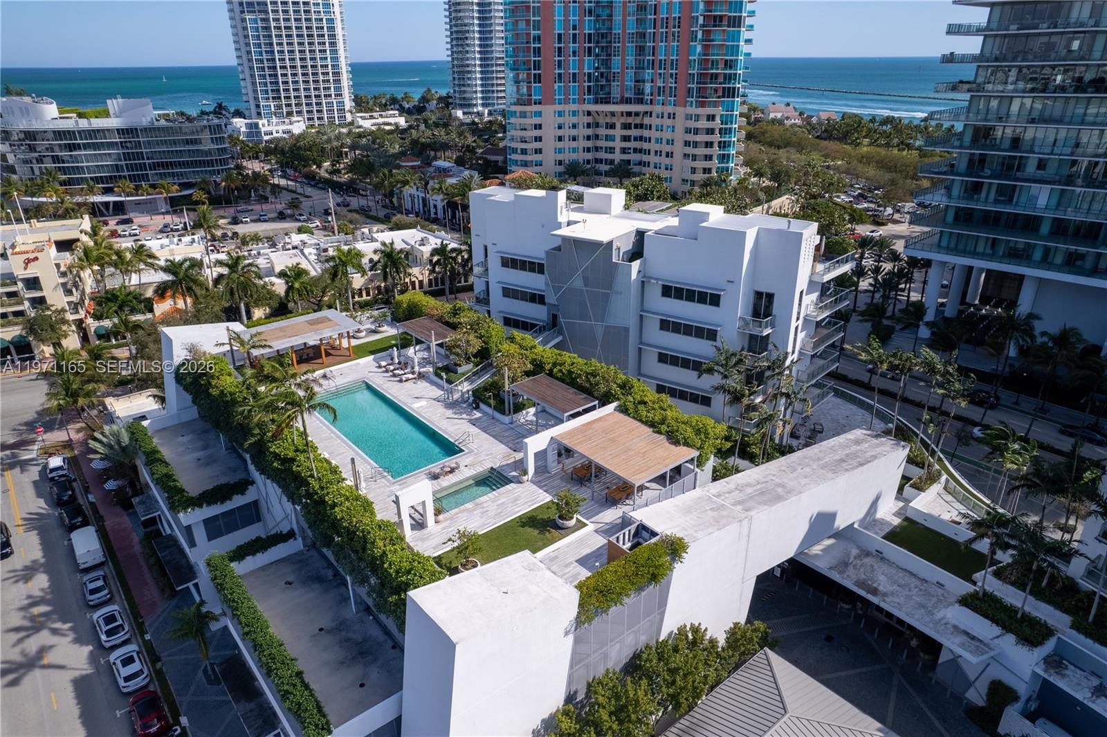 801 S Pointe Drive 204, Miami Beach, FL 33139 photo 23