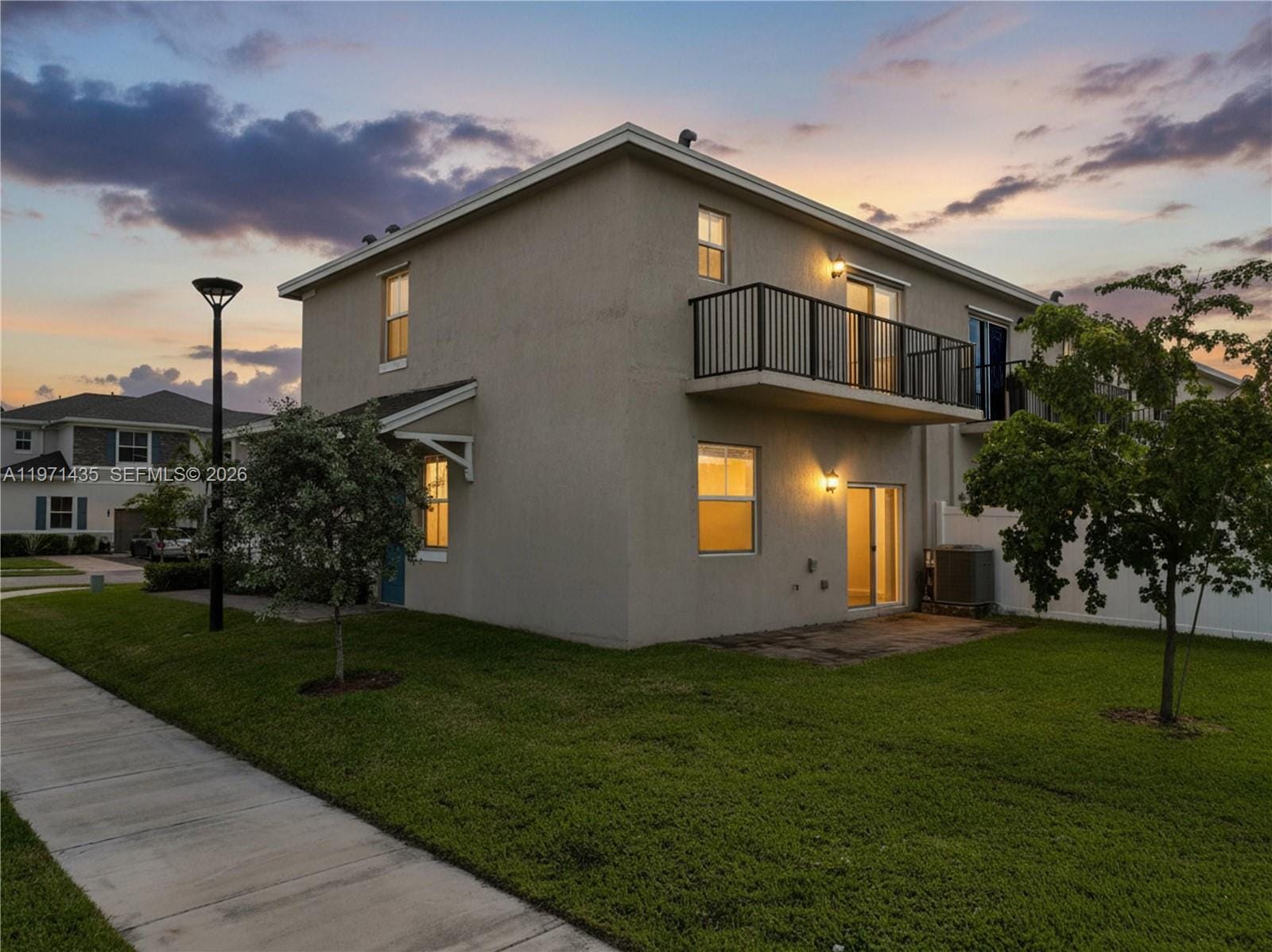 1754 SE 8th Terrace — photo 3