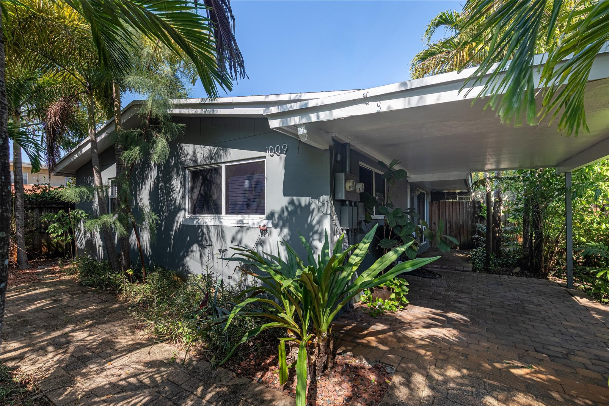 1009 NE 23rd Drive 1013 Ne 23 Dr, Wilton Manors, FL 33305, Wilton Manors