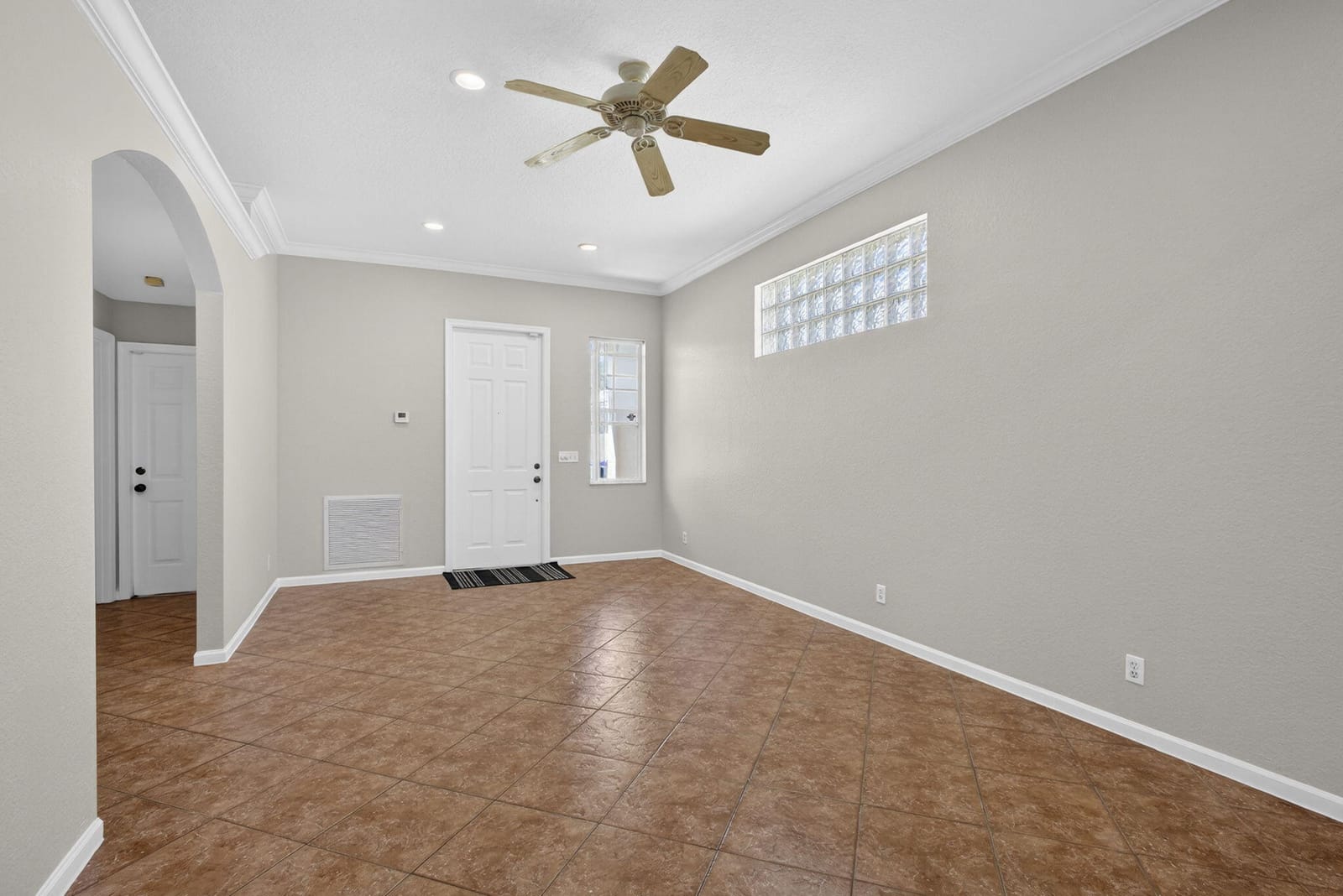 120 Prestige Drive — photo 7