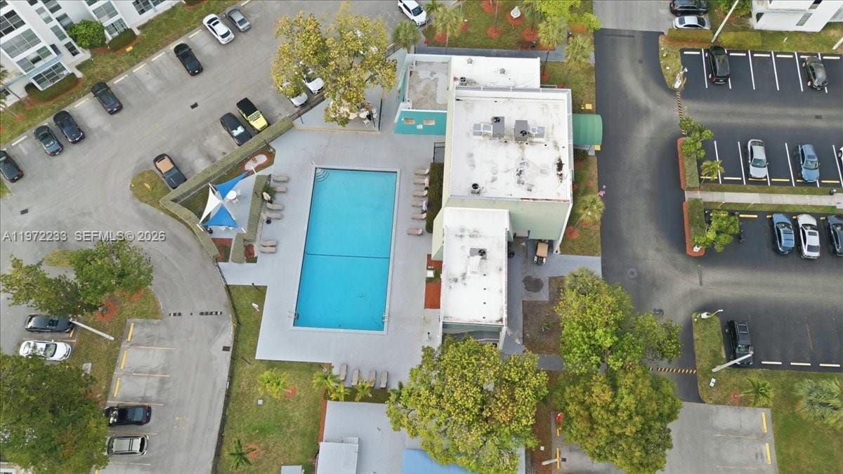 200 177th Drive 409, Sunny Isles Beach, FL 33160 photo 11