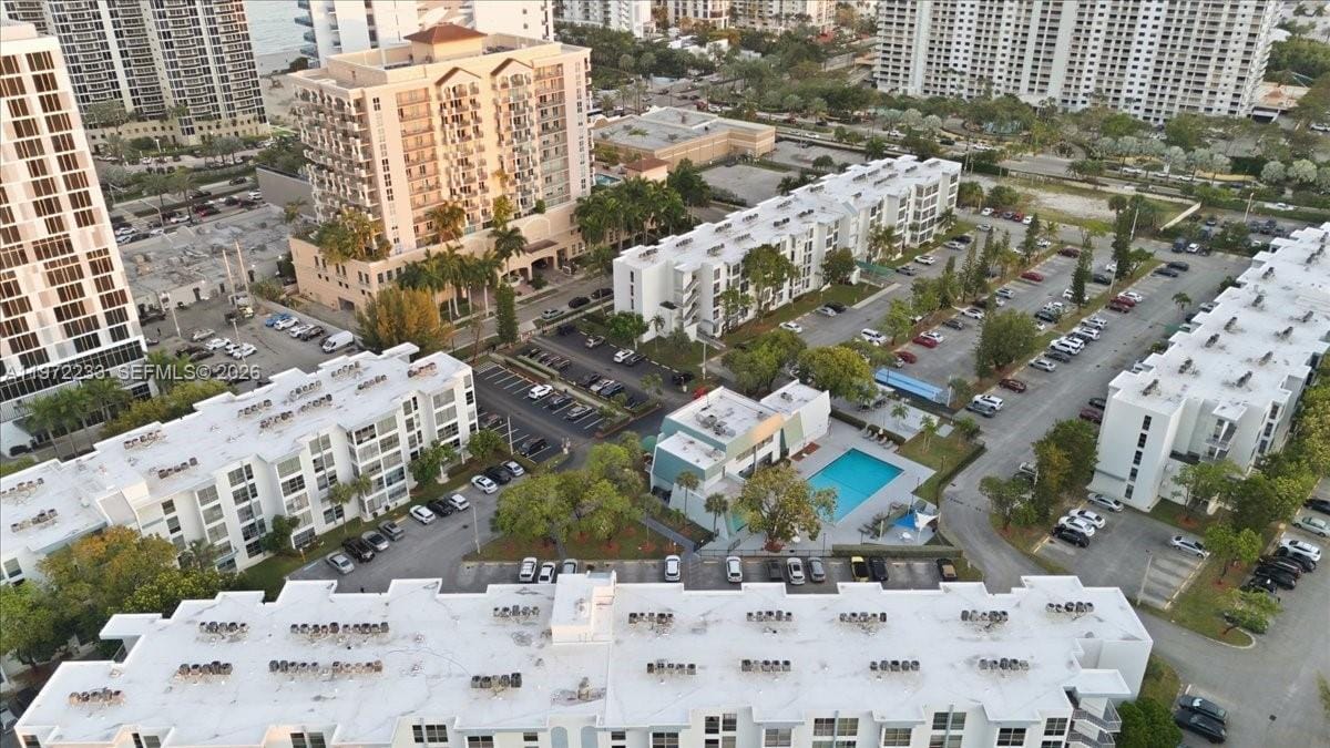 200 177th Drive 409, Sunny Isles Beach, FL 33160 photo 3