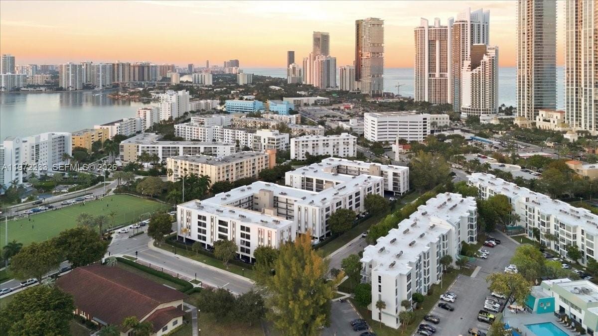 200 177th Drive 409, Sunny Isles Beach, FL 33160 photo 9