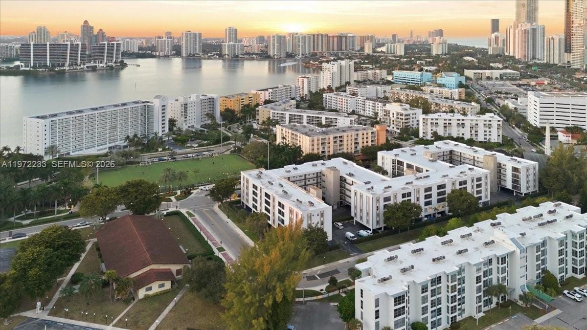 200 177th Drive 409, Sunny Isles Beach, FL 33160 photo 10