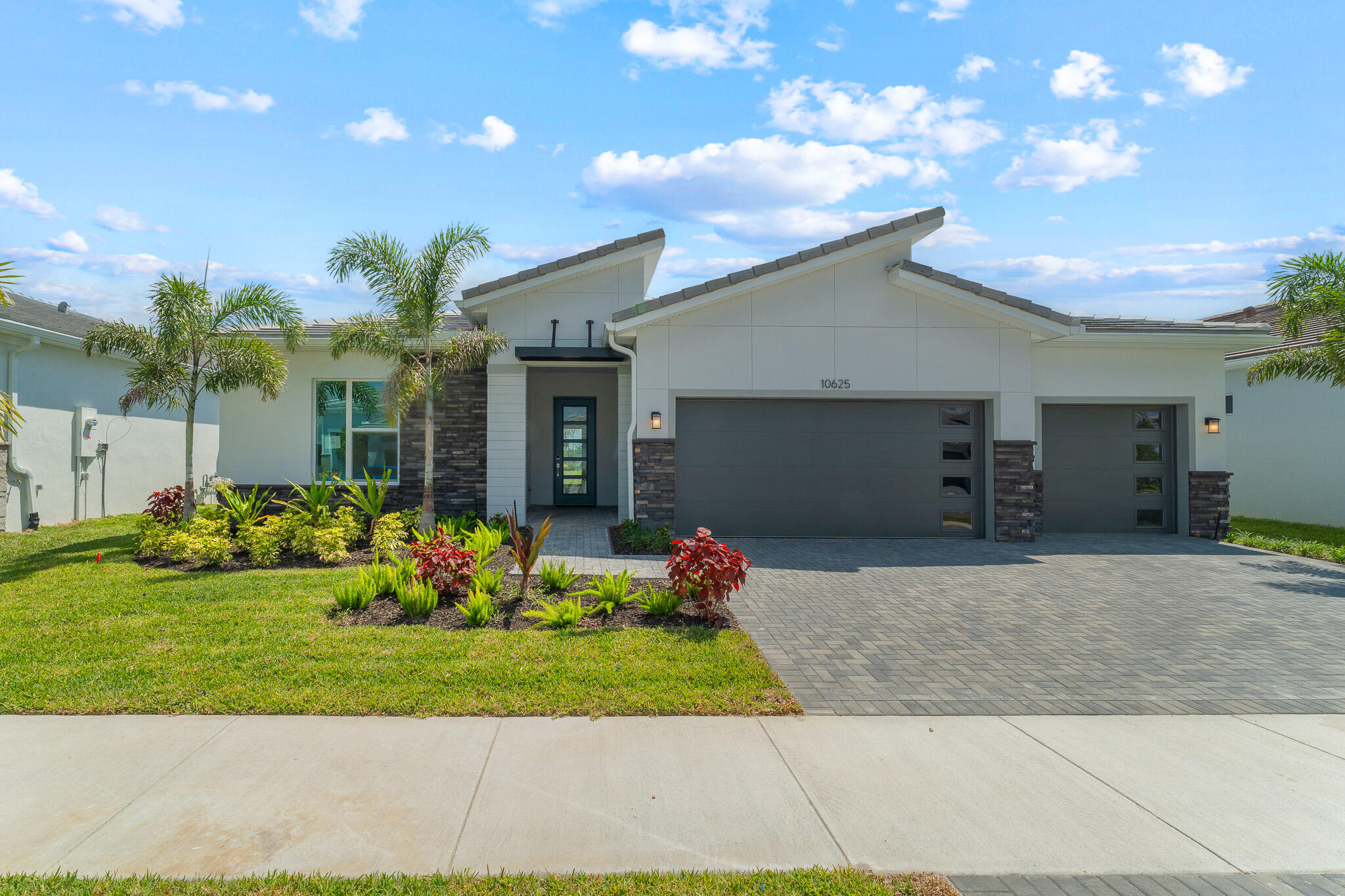 10625 SW Larocca Way, Port St. Lucie, FL 34987, Port St Lucie