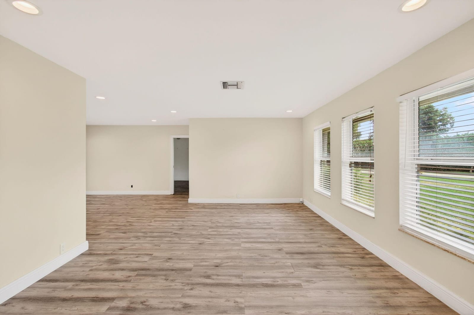 6063 Golf Vista Way, Boca Raton, FL 33433 photo 8