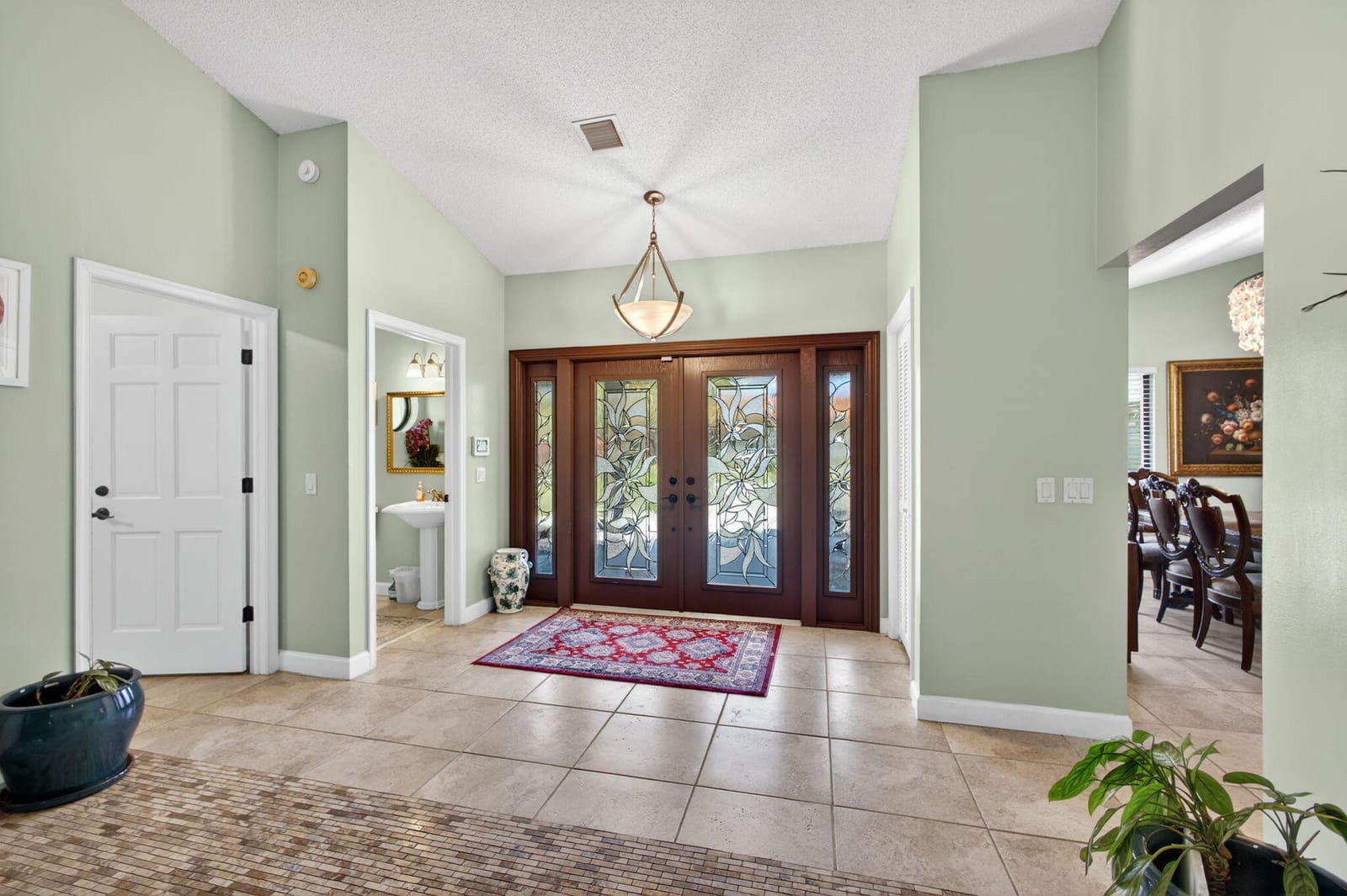 168 Thornton Drive — photo 6