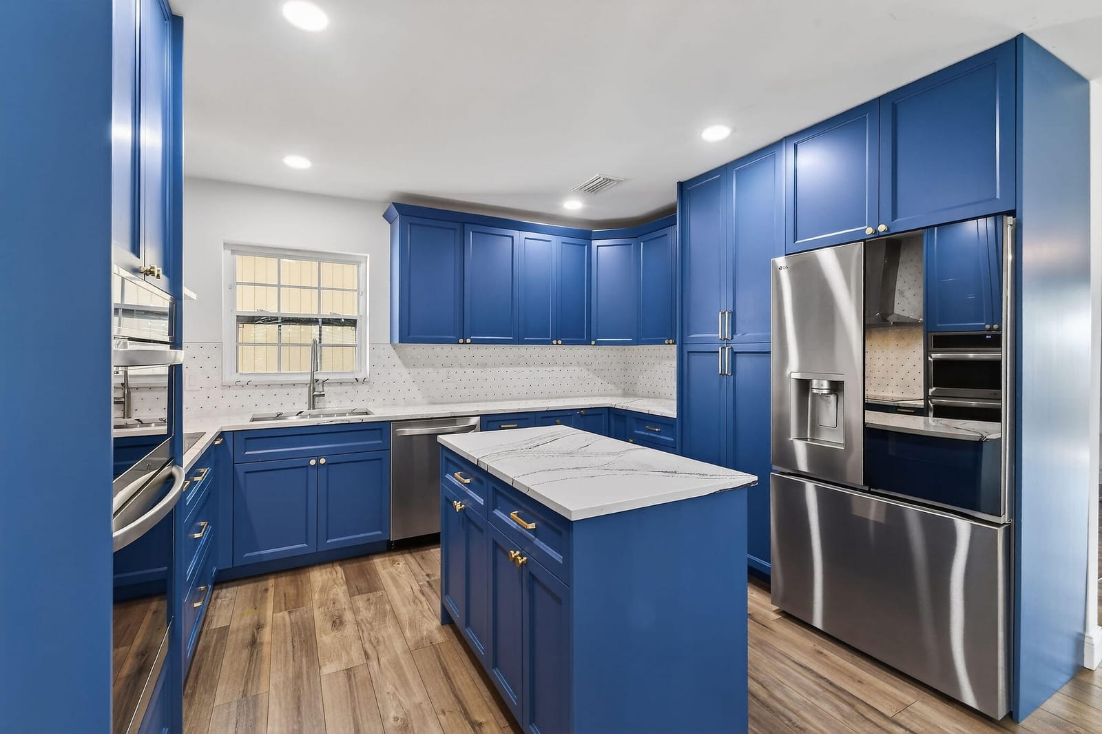 3790 Dogwood Avenue, Palm Beach Gardens, FL 33410