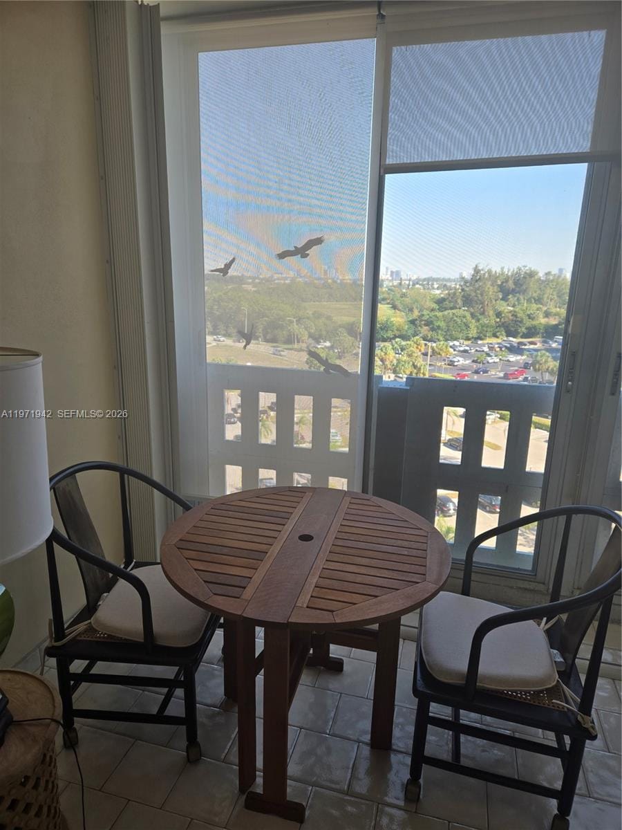 4001 Hillcrest Drive 909, Hollywood, FL 33021 photo 18